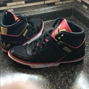 Adidas Black and Red tennis shoes